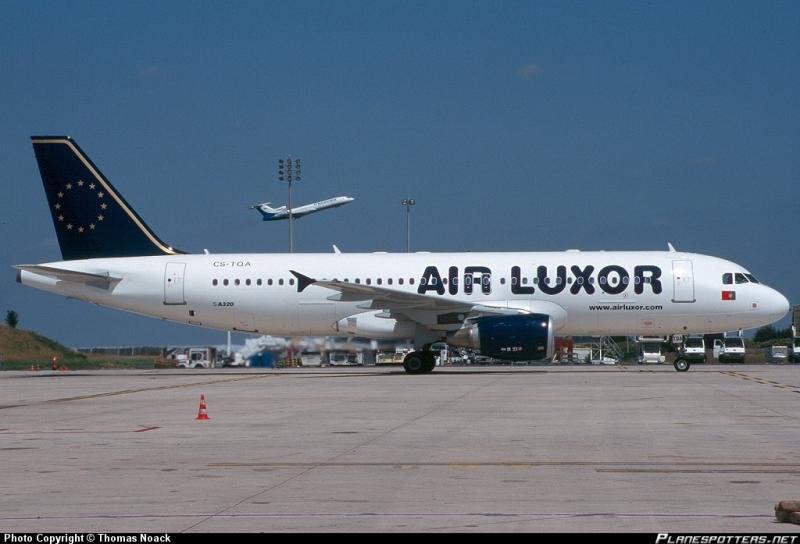 CS-TQA-Air-Luxor-Airbus-A320-200_PlanespottersNet_014326