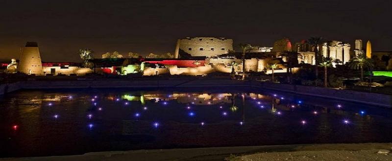 suoini-e-luci-al-tempio-di-karnak (1)